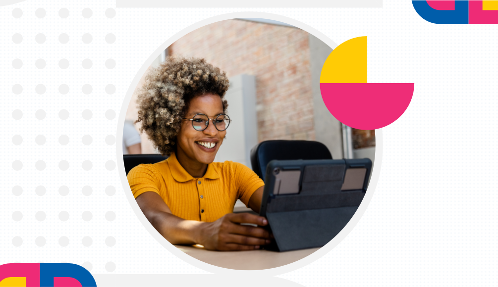 Suporte técnico bilíngue para carteira digital: iniciativa promove inclusão e otimiza atendimento