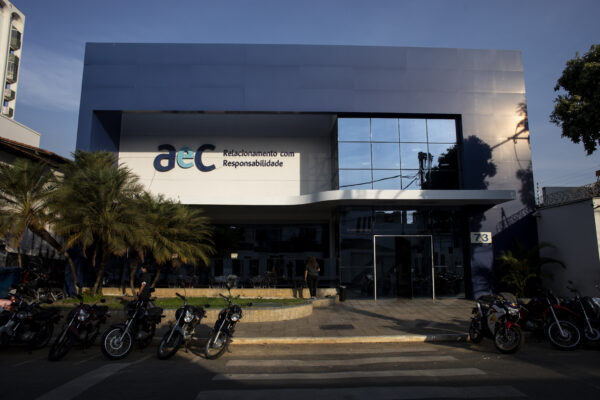 Governador Valadares Carreiras